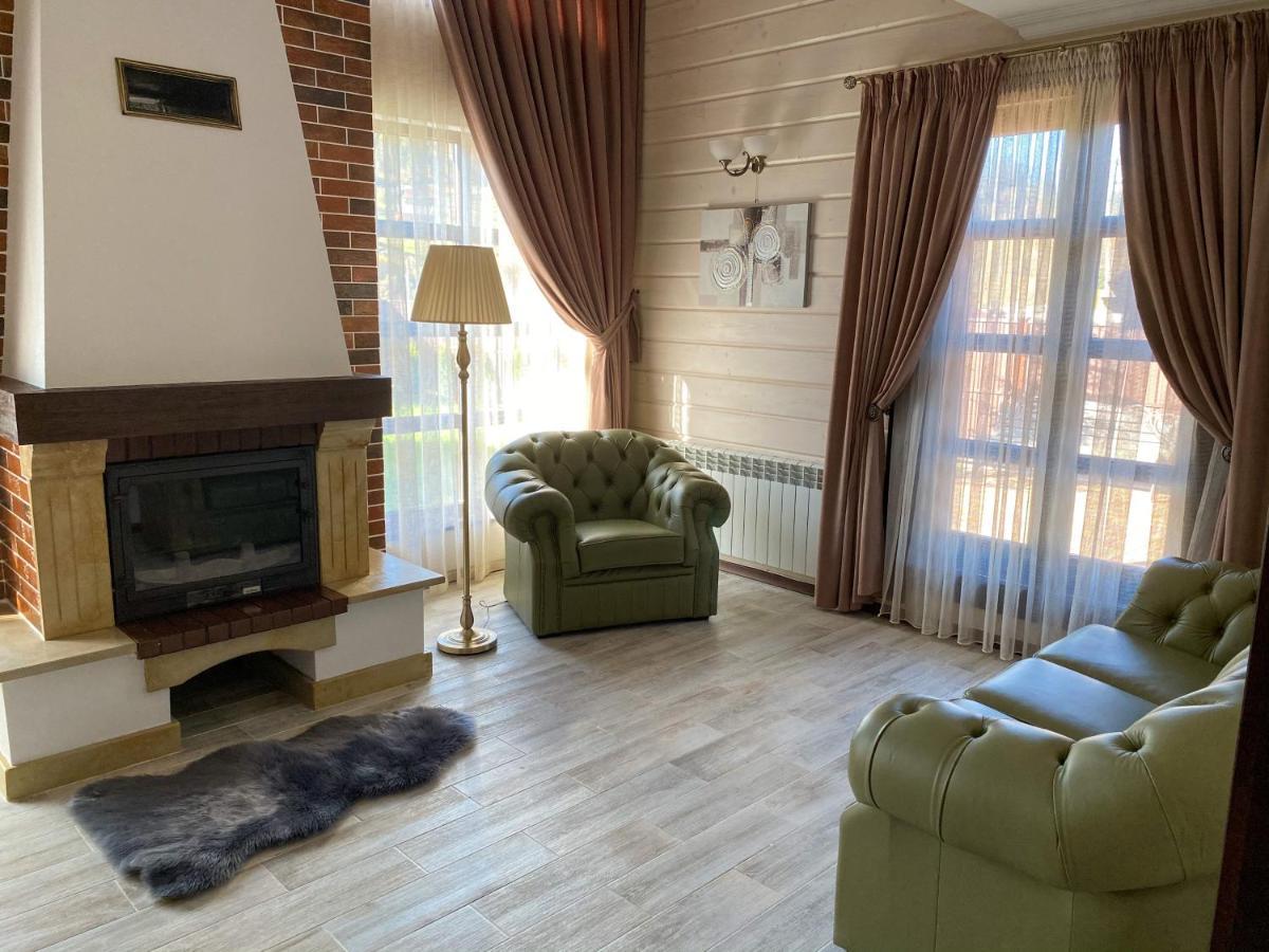 Hostynnyy Dvir Apartament Hotel & Spa Slavske Luaran gambar