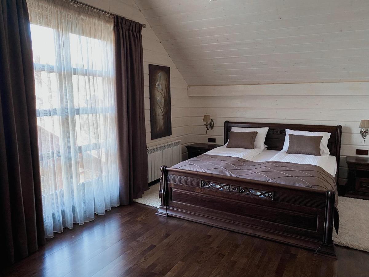 Hostynnyy Dvir Apartament Hotel & Spa Slavske Luaran gambar
